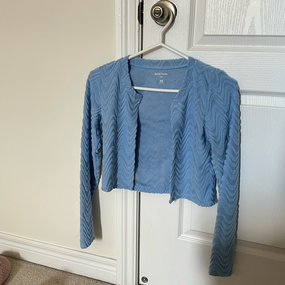 Hollister Social Tourist Cropped Cardigan